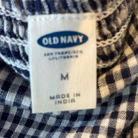 2 Old Navy Dresses. Polka dot NWT, Gingham worn once. Size Medium - Picture 3 of 3